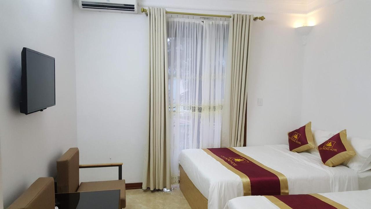 Khach San Cay Thong Hotell Tam Ðảo Eksteriør bilde