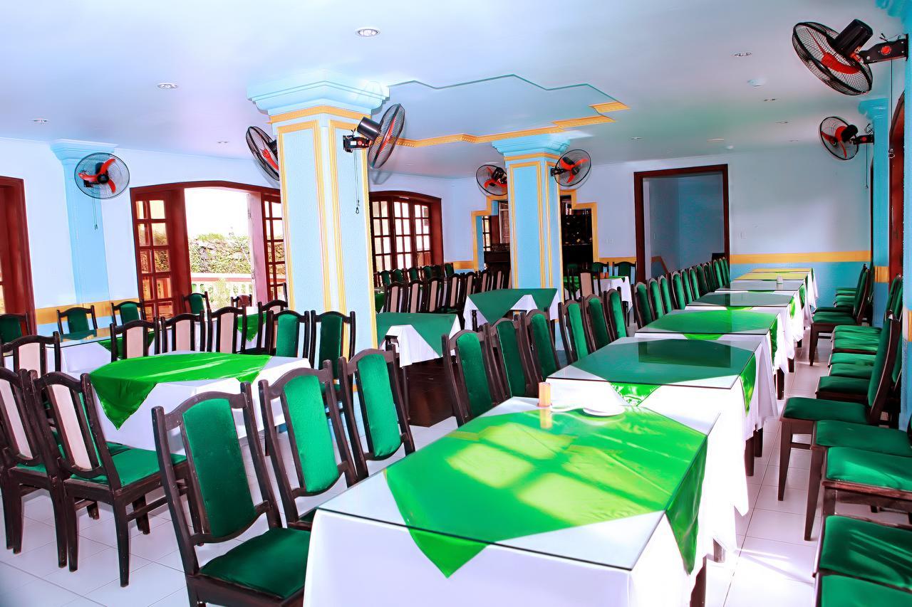 Khach San Cay Thong Hotell Tam Ðảo Eksteriør bilde