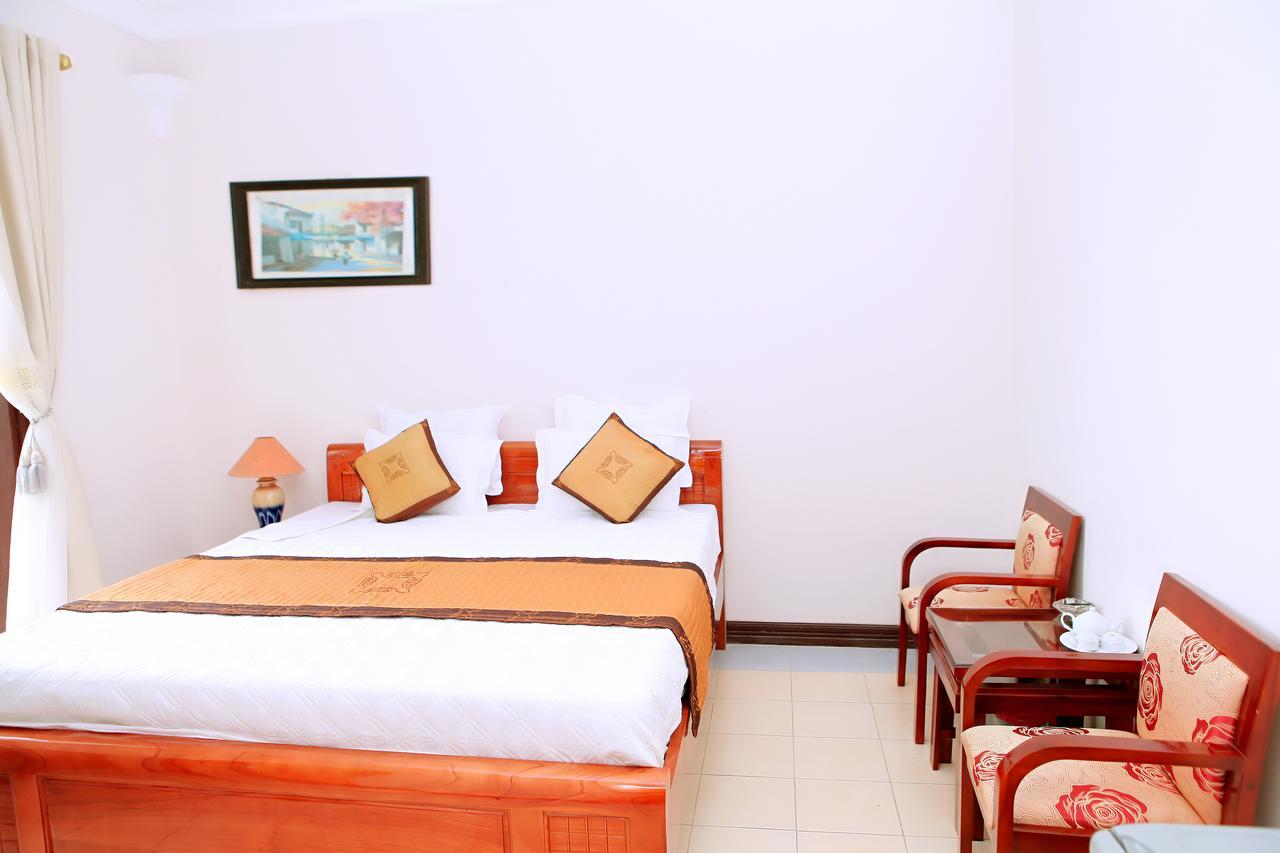 Khach San Cay Thong Hotell Tam Ðảo Eksteriør bilde